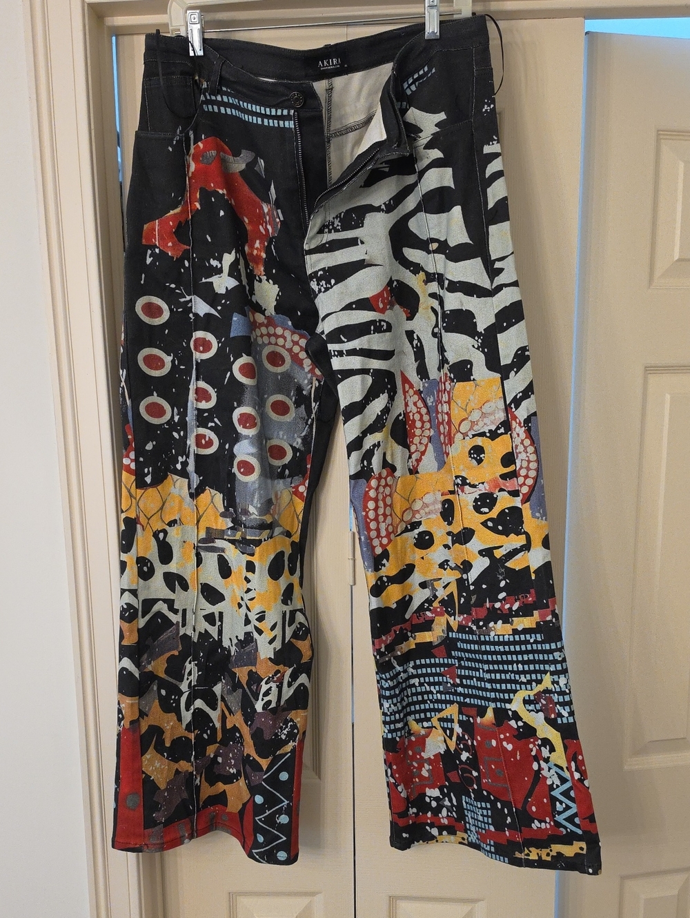 AKIRA Multicolor Graphic Wide-Leg Jeans in Black, Red & Yellow